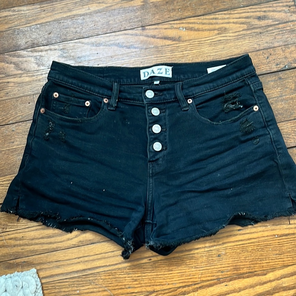 DAZE cut off black denim shorts. Very stretchy! Size 29